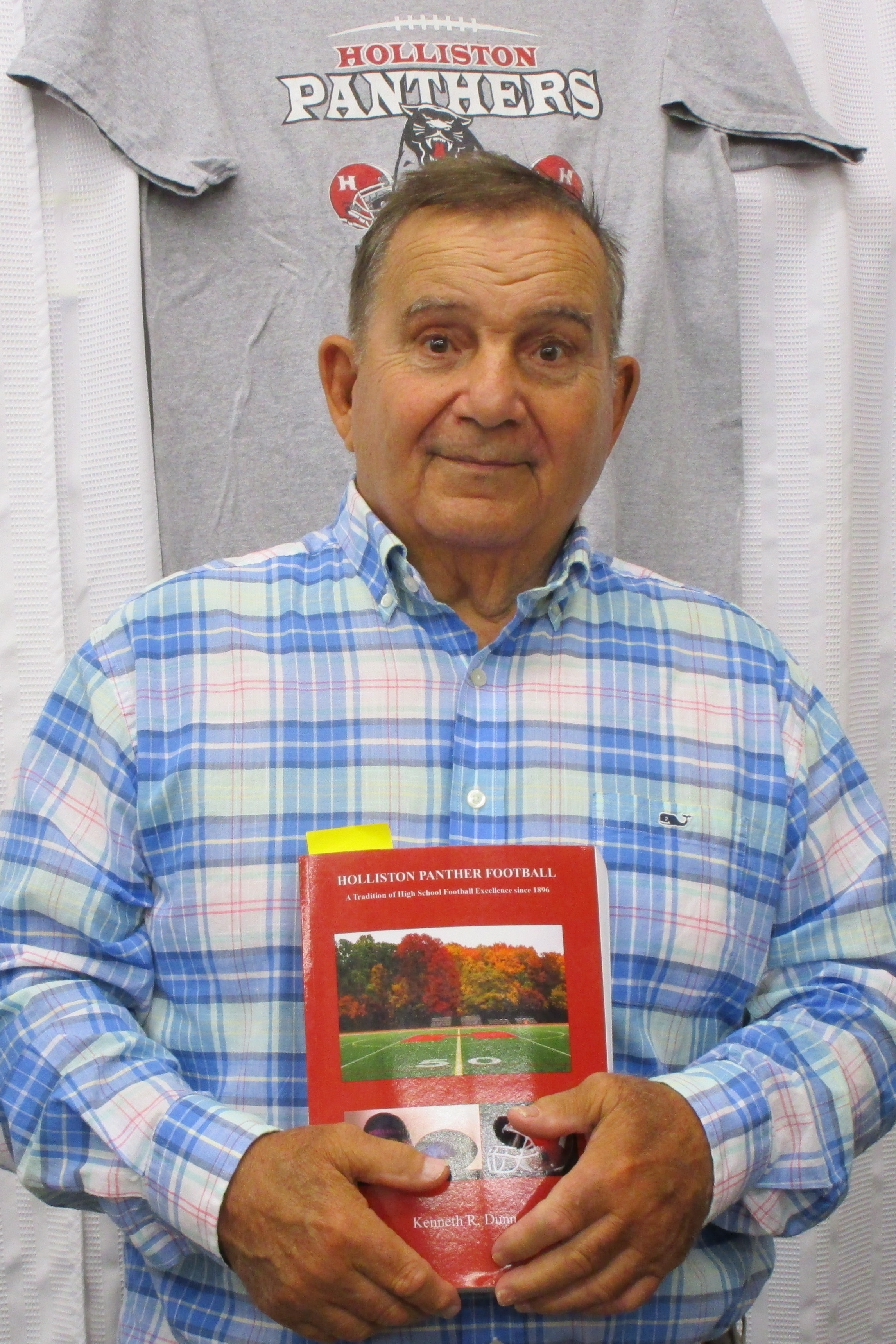 Legendary Holliston Coach Tom Caito was ahead of his time in incorporating weight training and great team chemistry into his coaching philosophy. He was greeted with a warm walk down memory lane when he attended a book-signing with author Ken Dunn at Fiske’s in October. Photo by Pauline Hamwey